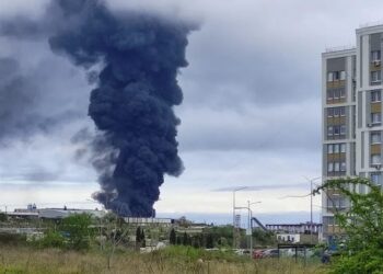 حمله پهپادی به تأسیسات نفتی روسیه