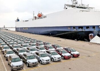 میلیون‌ها خودرو می‌تواند فوراً وارد کشور شود