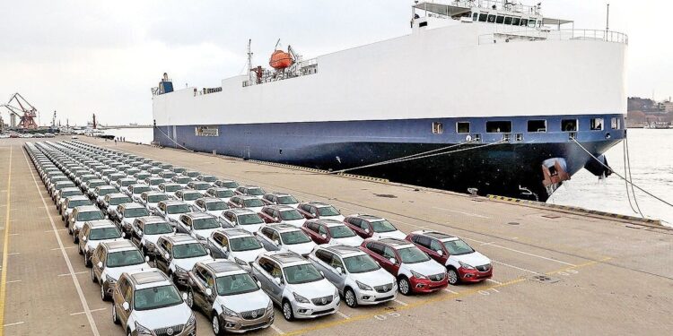 میلیون‌ها خودرو می‌تواند فوراً وارد کشور شود