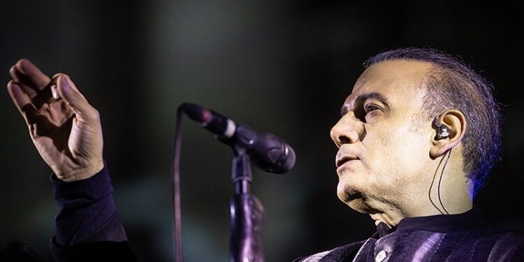 علیرضا قربانی به کانادا میرود