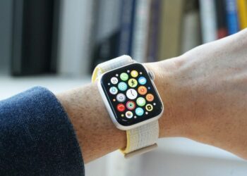 بلومبرگ: امسال منتظر معرفی اپل واچ SE 3 نباشید