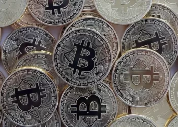 حجم معاملات بیت کوین به پایین‌ترین حد خود طی چهار سال گذشته رسیده است