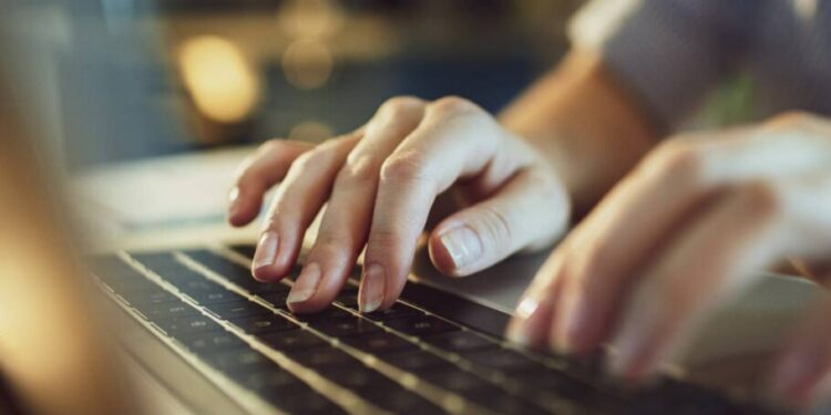 یک شرکت از فناوری کیلاگر برای اخراج کارمند خود استفاده کرد