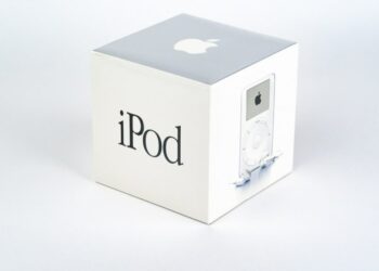 یک آیپاد نسل اول آکبند با قیمت رکوردشکن 29 هزار دلار فروخته شد