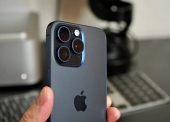 دمای آیفون 15 در آزمایش‌ها تا 46 درجه سانتی‌گراد افزایش یافت