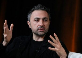 گوگل با مدل کسب‌وکار خود درحال نابودی اینترنت است