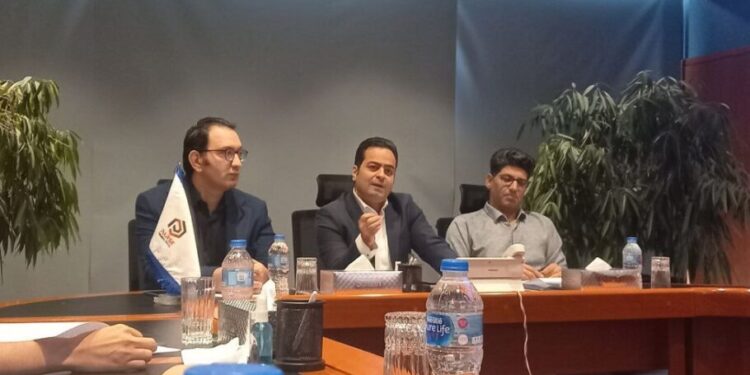 فعالان صنعت استخراج رمزارز